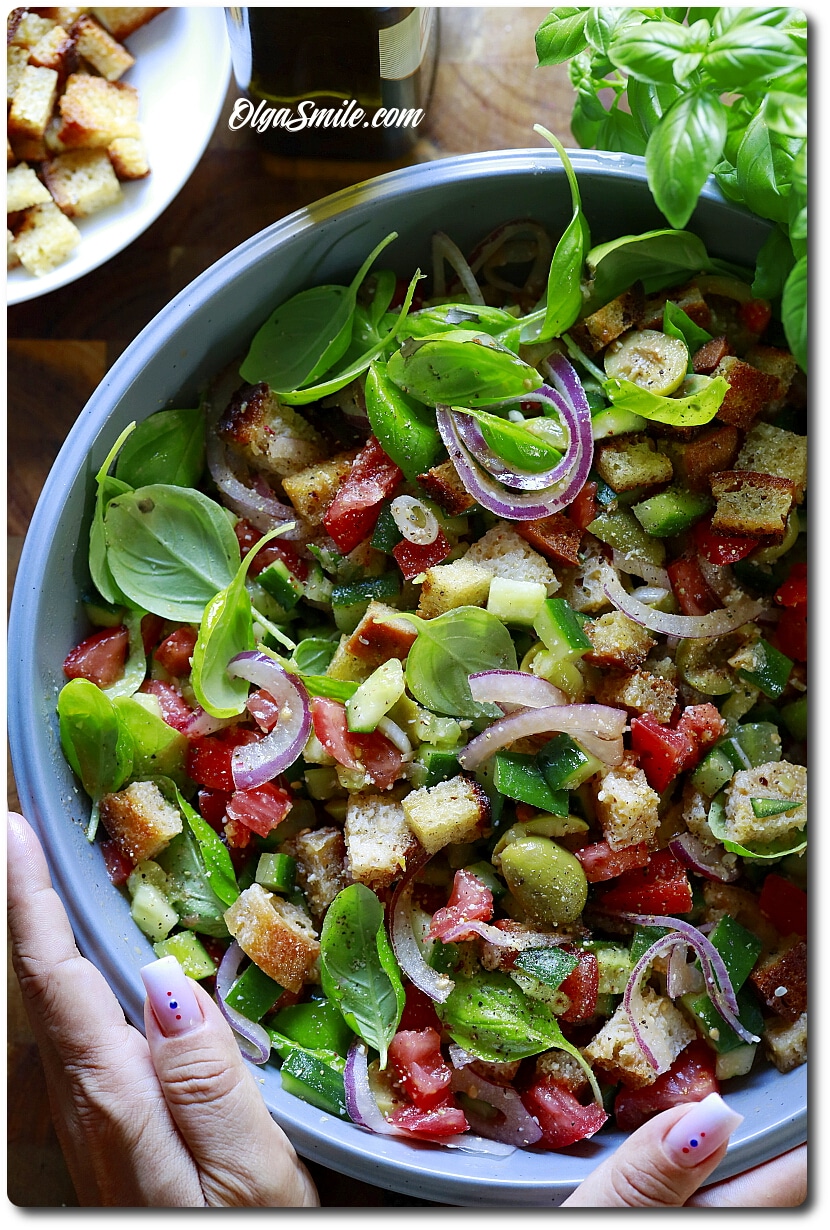 PANZANELLA SAŁATKA Z POMIDORÓW I CHLEBA